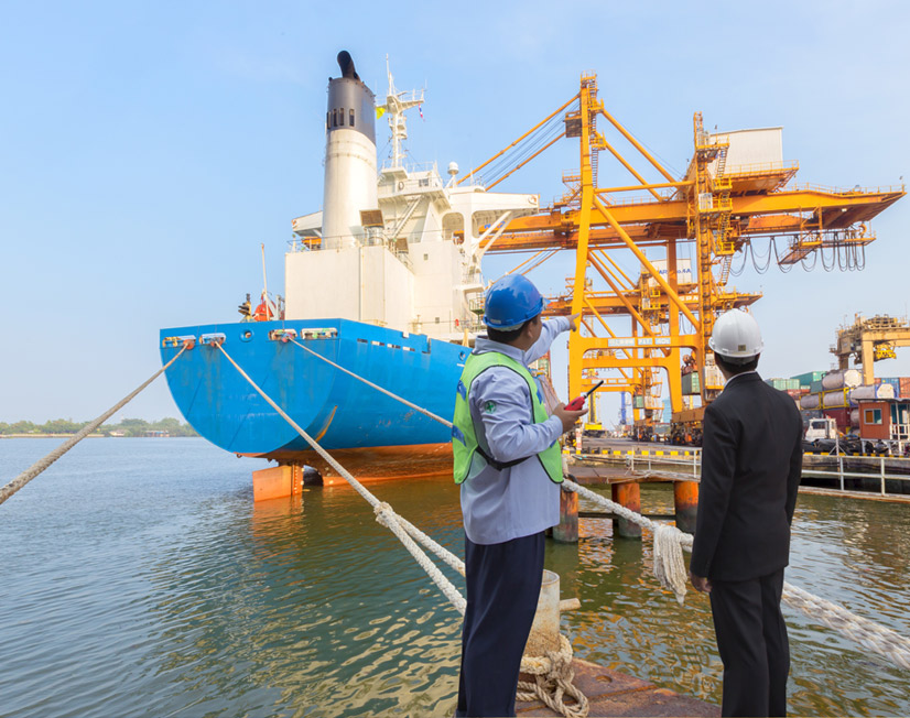ship-management-right-side-image-1-1